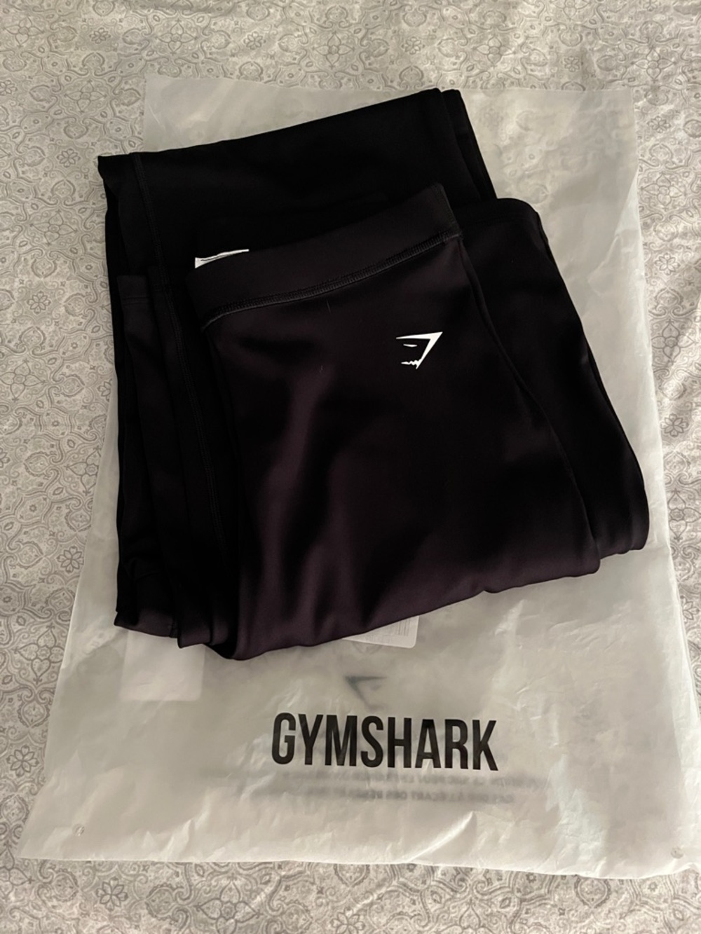 NWT Gymshark Black High-Rise Luxe Flared Leggings Size S